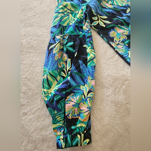 Lilly Pulitzer Witaker Silk Mock Neck Tie Back Long Sleeve Top: Multi Floral: XS - Picture 5 of 15